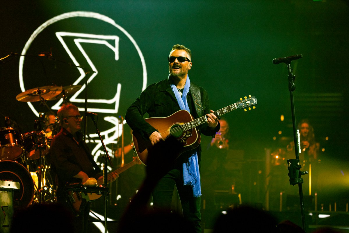 Eric Church tweet media