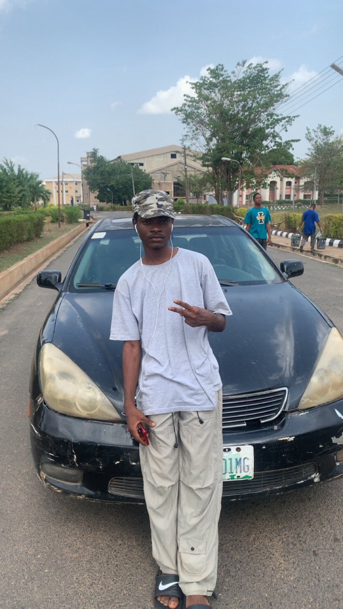 Lade🎀 tweet media