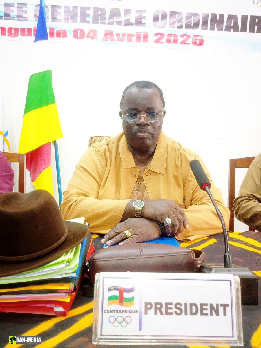 tembokadedan's tweet photo. #CNOSCA | Assemblée Générale Ordinaire à Bangui
Le CNOSCA, dirigé par son président Gilles Gresenguet, a tenu son AG en présence des fédérations sportives.
✔️ Rapport d’activités présenté
✔️ Bourse nationale ouverte aux athlètes
✔️ Bilan financier &amp; budget 2026 validés
#RCA https://t.co/QEhXL8y9Oj