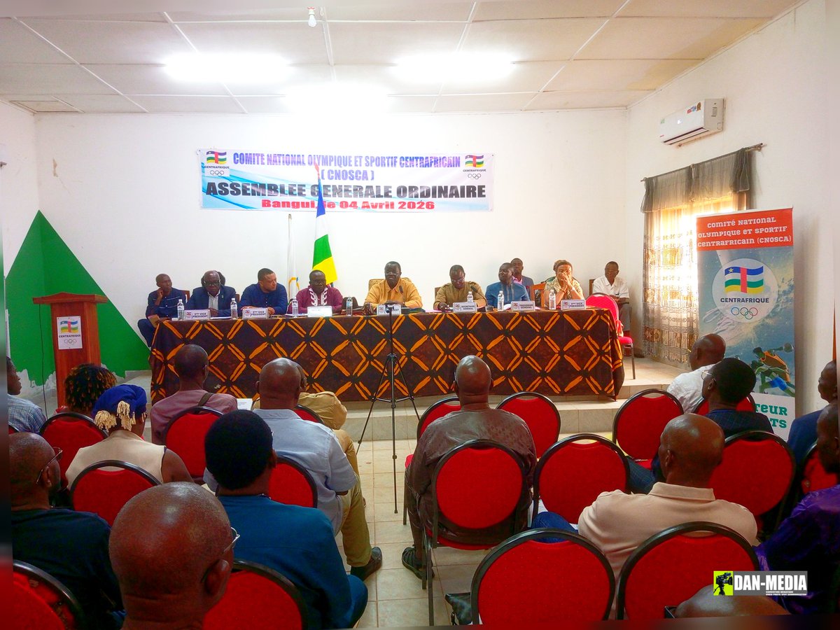 tembokadedan's tweet photo. #CNOSCA | Assemblée Générale Ordinaire à Bangui
Le CNOSCA, dirigé par son président Gilles Gresenguet, a tenu son AG en présence des fédérations sportives.
✔️ Rapport d’activités présenté
✔️ Bourse nationale ouverte aux athlètes
✔️ Bilan financier &amp; budget 2026 validés
#RCA https://t.co/QEhXL8y9Oj