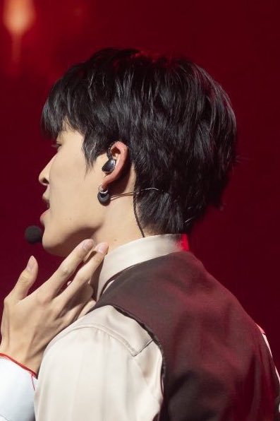 pofy phuphu tweet media