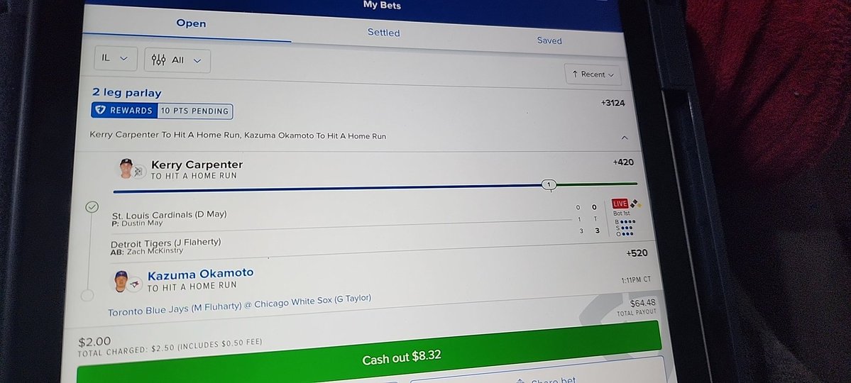 CaponePicks tweet media