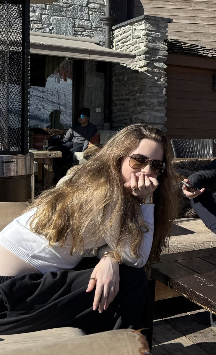 ☆ℂ𝕒𝕥𝕙𝕒𝕣𝕚𝕟𝕒☆ tweet media