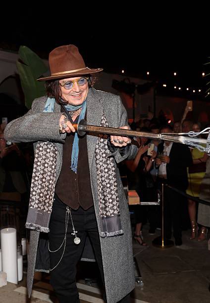 BritishFanofDepp | FANSITE tweet media