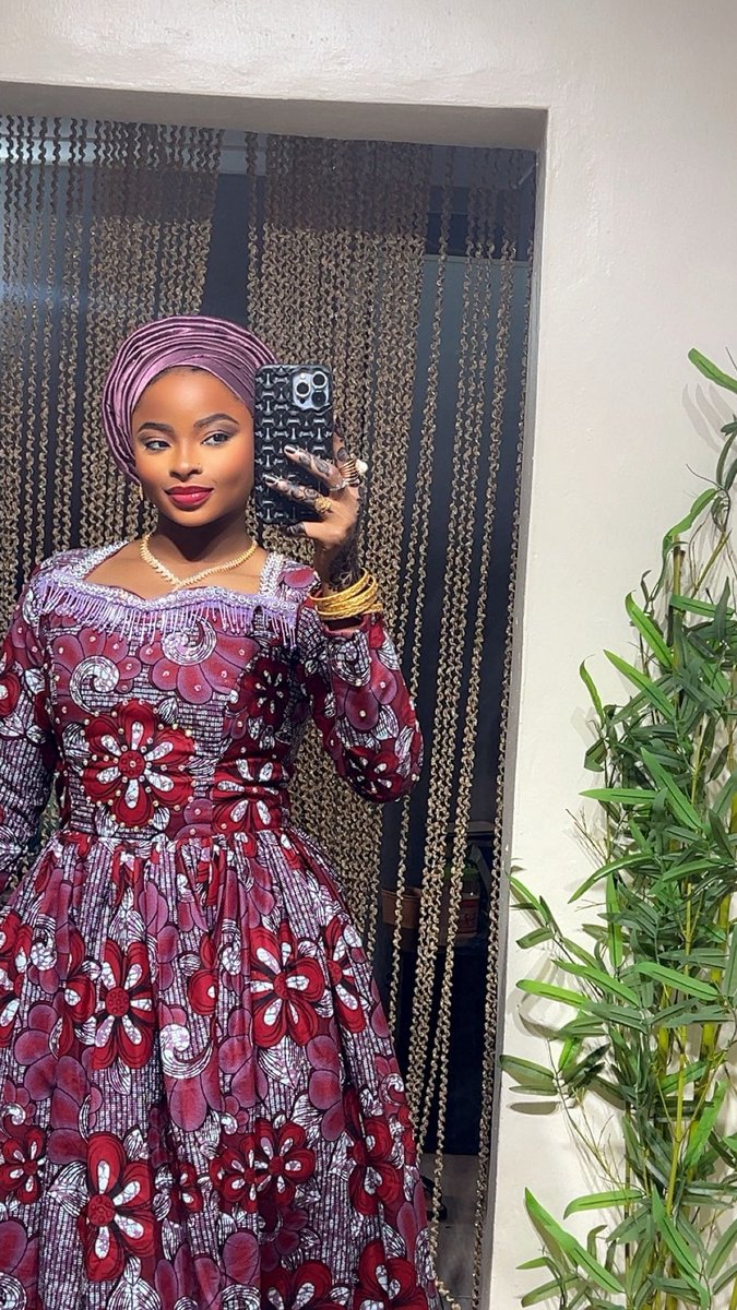 Boss kitty kitty 🐱🥀👑💡🕊 tweet media