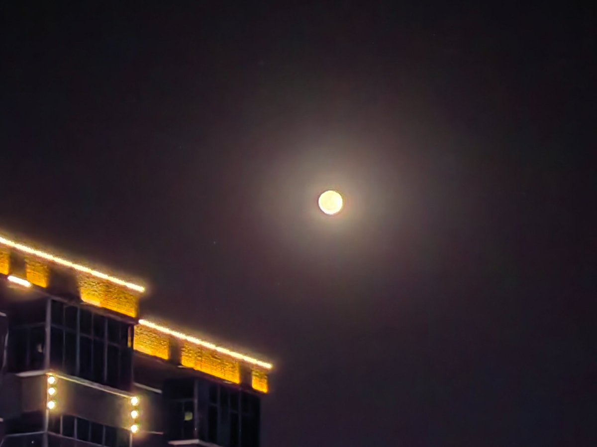 Rak Space Center tweet media