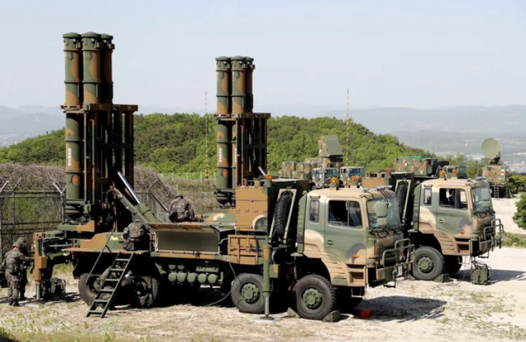 Since Eurosam isn’t ramping up SAMP/T production enough, Ukraine needs additional options.

A European country should publicly call out South Korea.

They are selling M-SAM II batteries to the Middle East right now, so why won’t they sell to Kyiv?