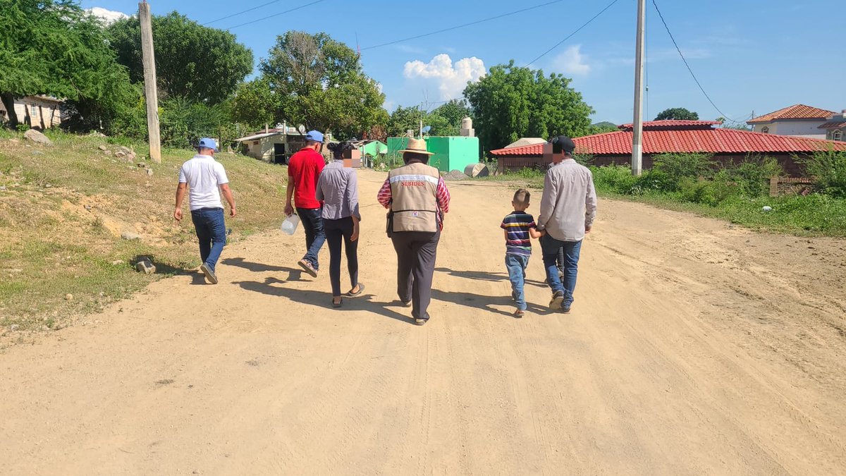 Trasciende60696's tweet photo. #Sinaloa tiene un padrón de 3 mil 800 familias desplazadas, se les ha brindado atención: #SEBIDES || #TNoticias @lopezcampos_ @sinaloagobmx 

https://t.co/G6vXinhXQ1 https://t.co/WBTcQo7NNP