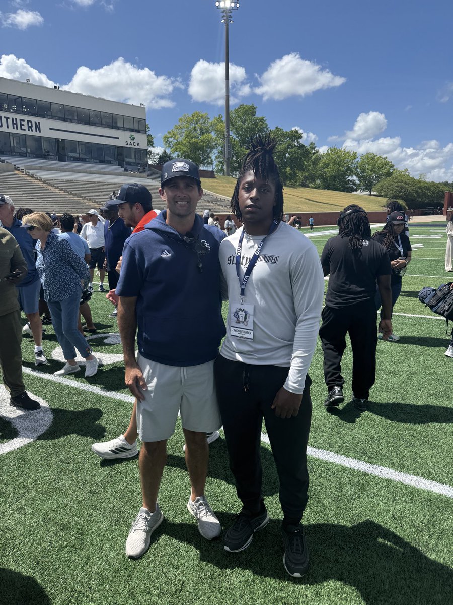 Zavion DeShazier 2027 QB tweet media