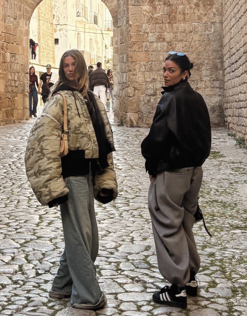 Elodie Supporter tweet media