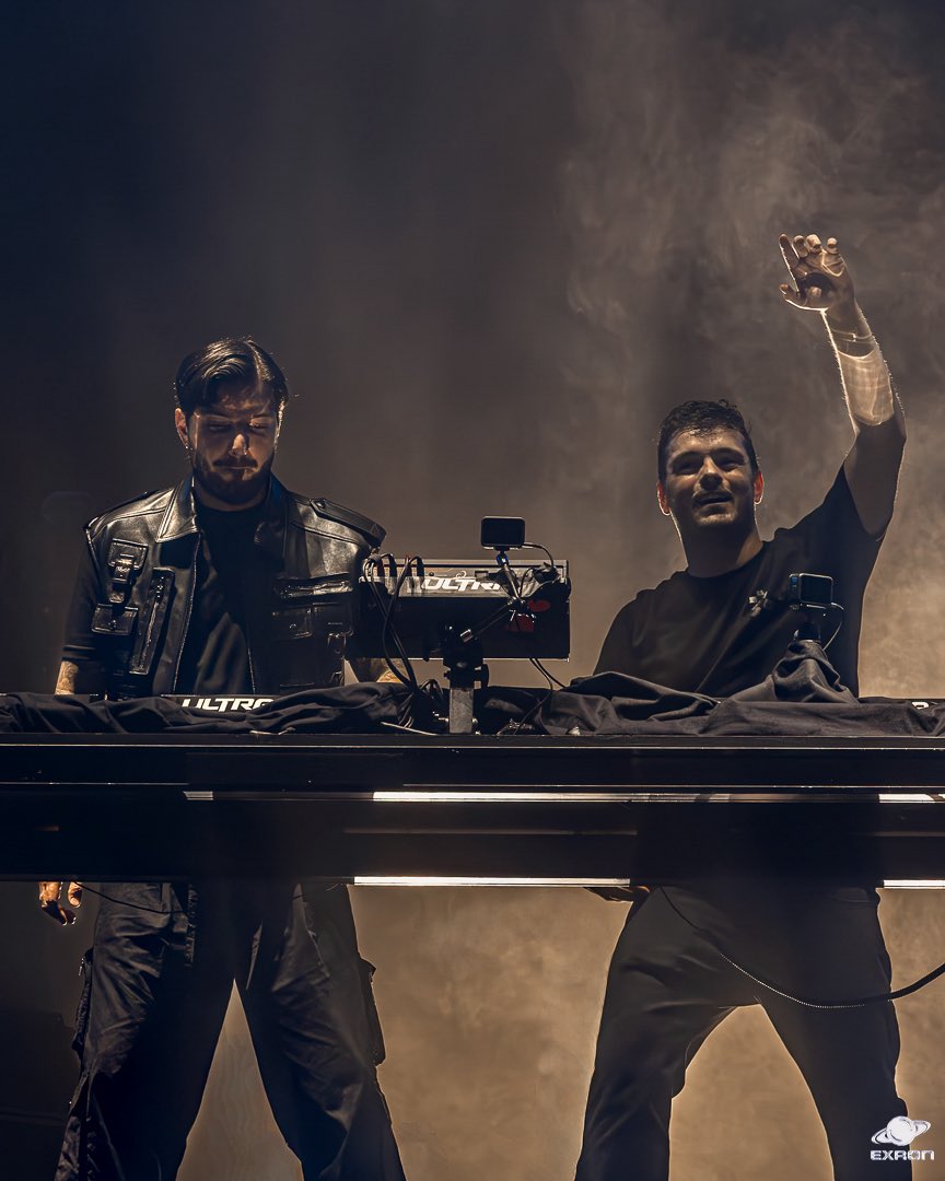 Neil_Bayless's tweet photo. Ultra Day 1 Photo selects 🌴 @exron_music #ultra #ultramusicfestival #ultra2026 #photography #festivalphotography #edm https://t.co/cb8BkeX91H