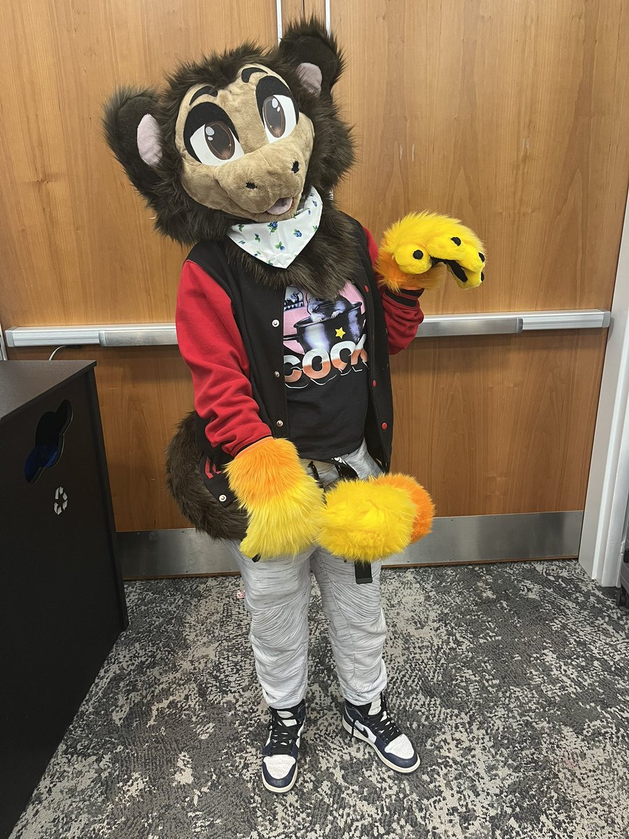 ⭐️Zero Dealing @ Anthrocon!! Booth A10⭐️ tweet media