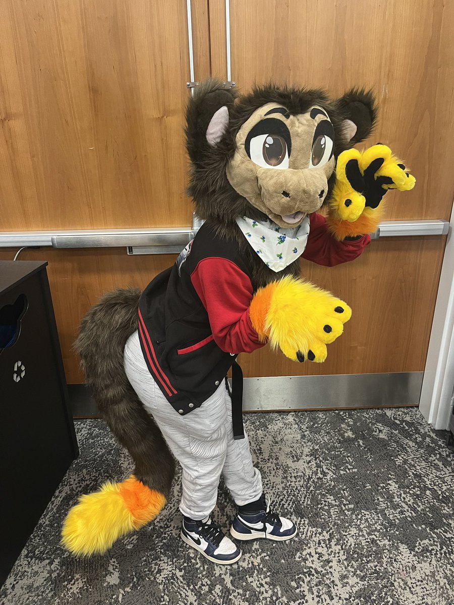 ⭐️Zero Dealing @ Anthrocon!! Booth A10⭐️ tweet media