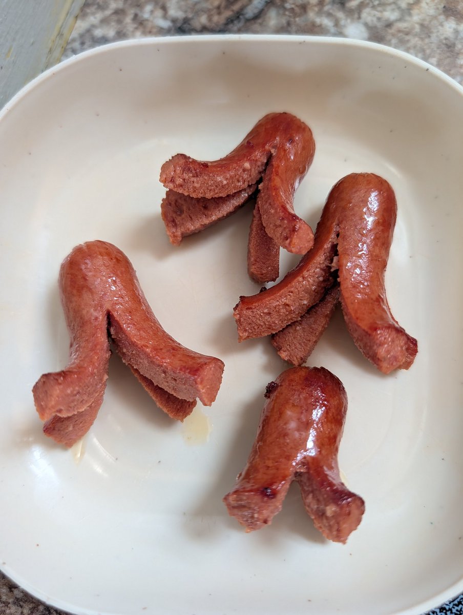 ErrorstottlE tweet media