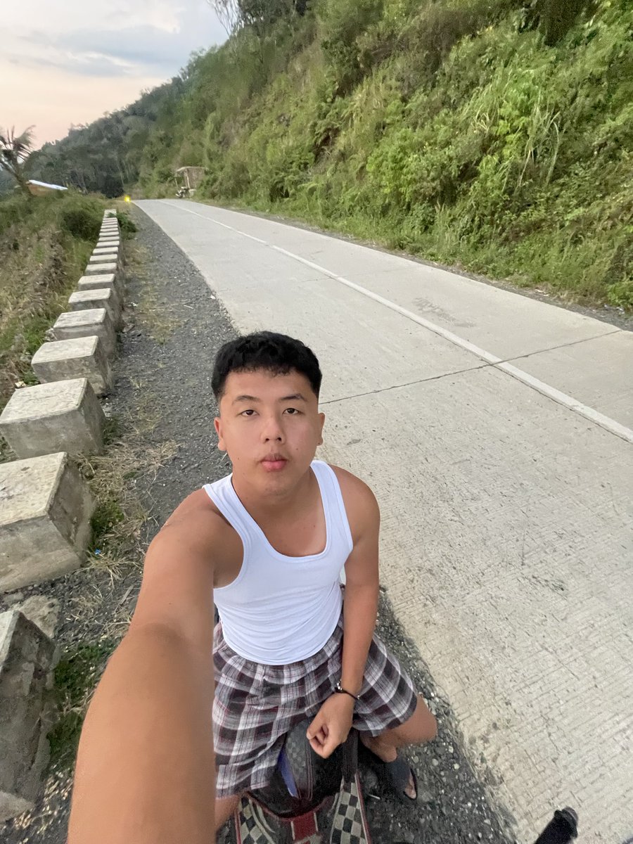 kimpang_21's tweet photo. Hi https://t.co/S3O7FFZOPf