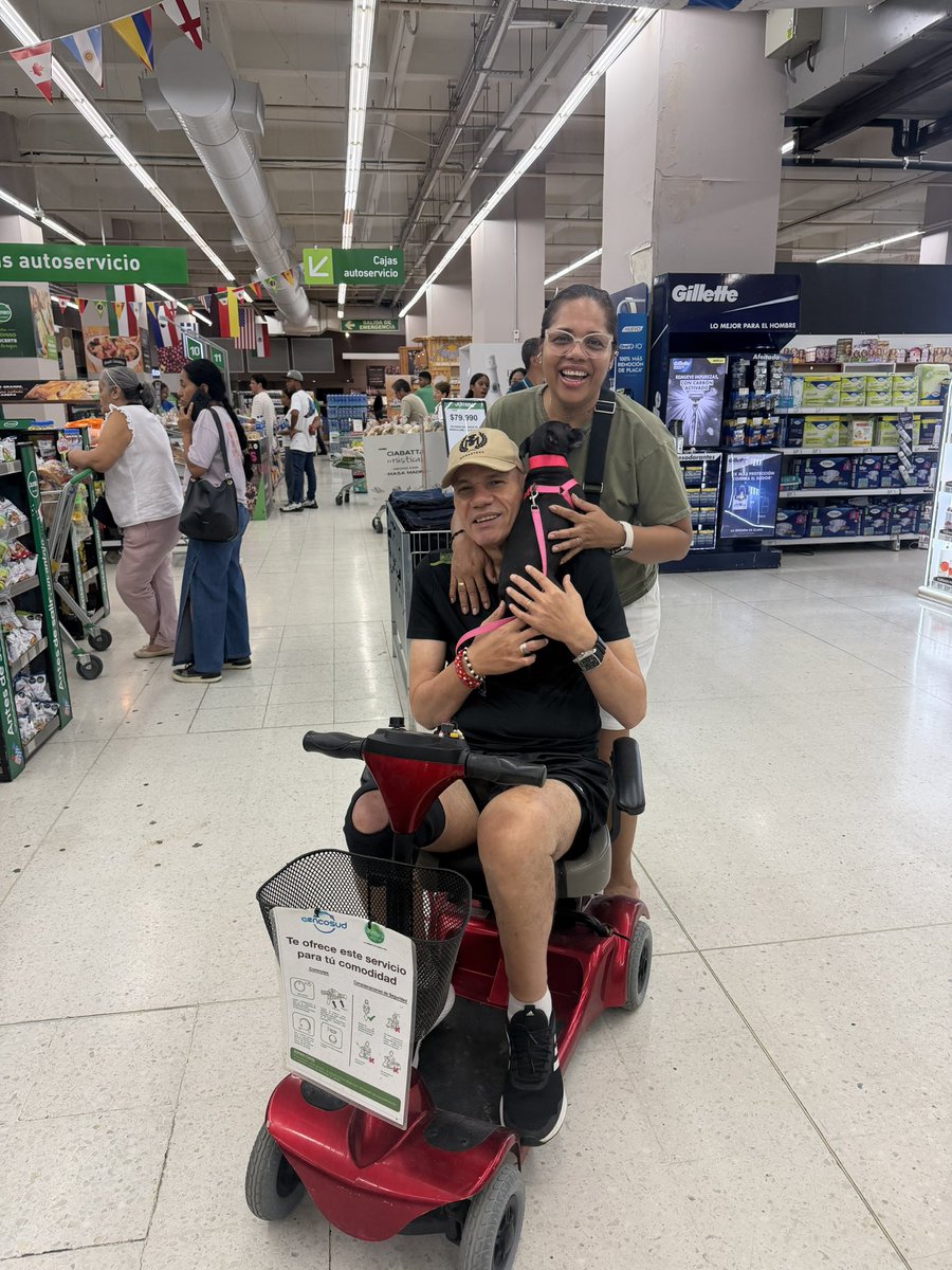 ℳ𝒜ℛℐ𝒜 tweet media