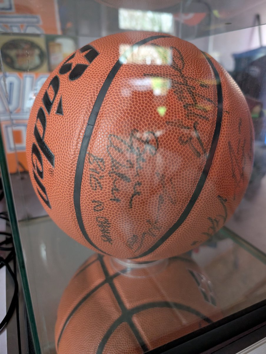 This house is ready

ILL gang let's see your set up!!

#ILLINI #Illinivic