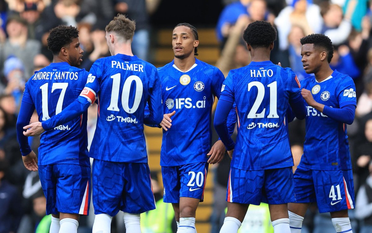 𝐕𝐚𝐫𝐭𝐢𝐜𝐨 tweet media