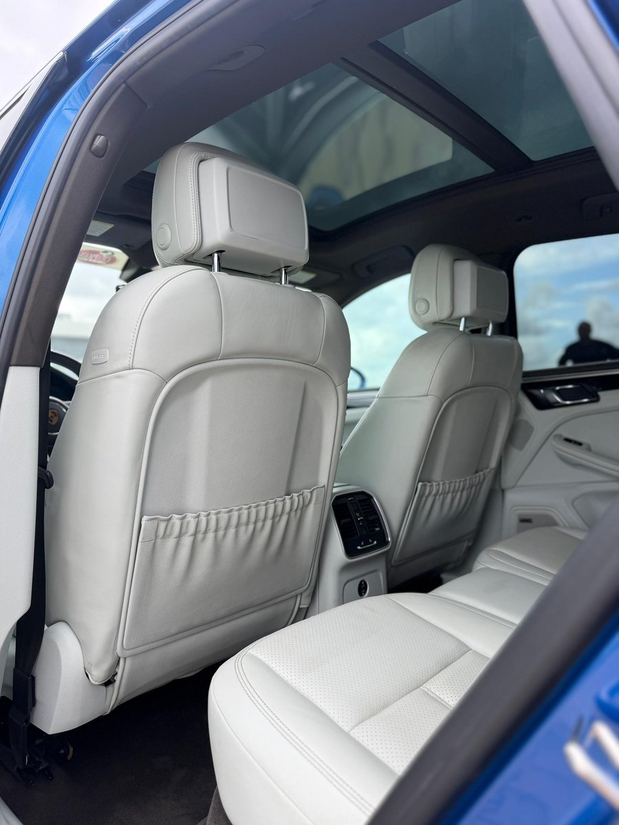 calebautos's tweet image. 2020
Porsche Macan sport 
Foreign Used. Full option 
#66M
Lagos
📞 08169802279 WhatsApp or Dm 

Kindly repost for customers 🙏 
#Abujacommunity #Lagos Yorubas Victor Boniface Morayo Paul