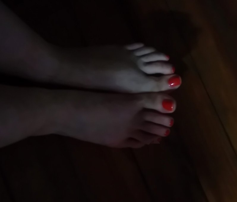 Julie domination tweet media