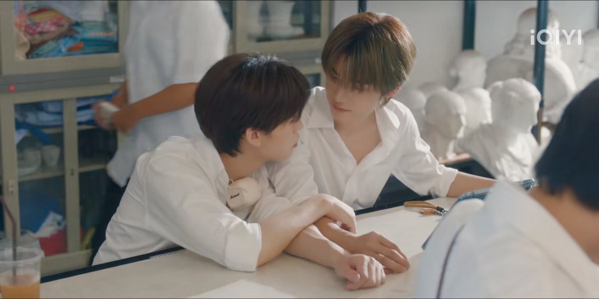 | ̶G̶R̶A̶V̶I̶T̶Y̶ ̶ | tweet media