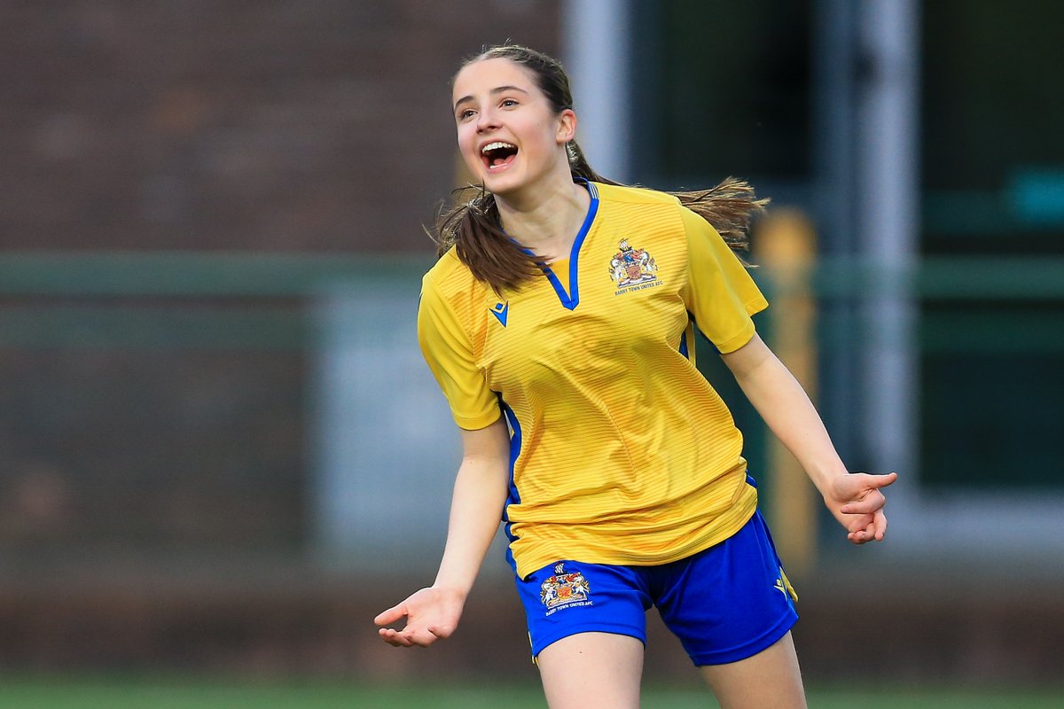 PerryDobbins1's tweet photo. '#8 in an occasional series....' Remembering 2023/2024 season and @btuwomenfc U19's @AdranLeagues South Champions. https://t.co/uqG4zxt1VL