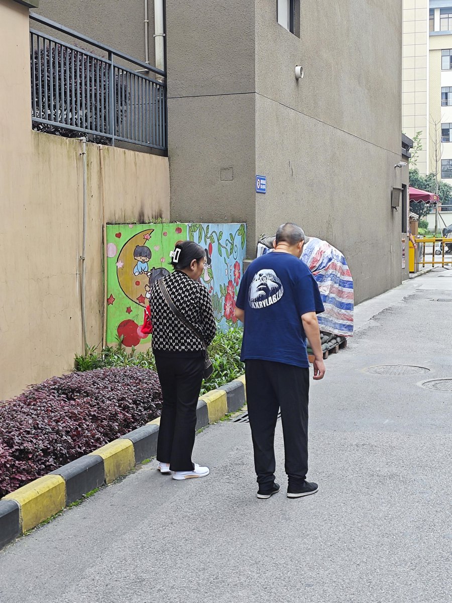 Ayza Lwn tweet media