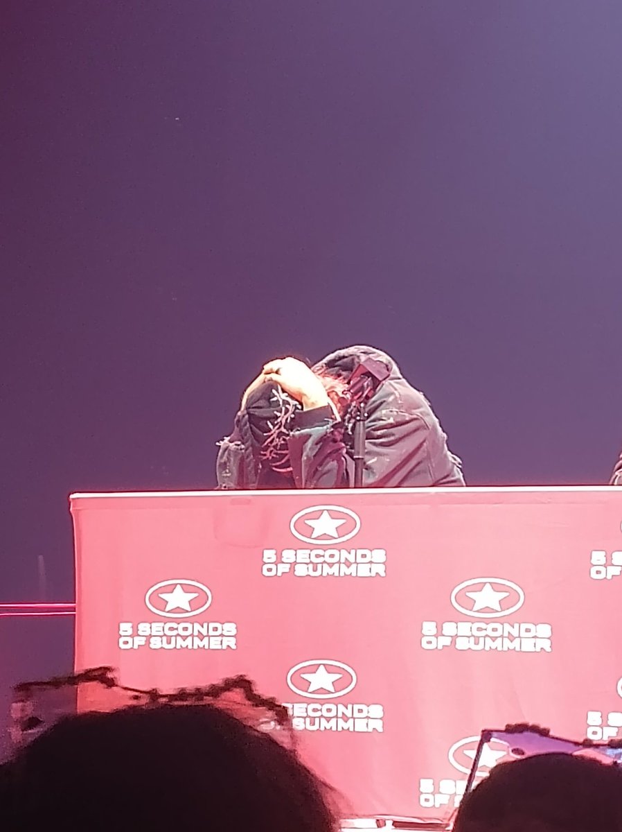 ★Selkie★ tweet media