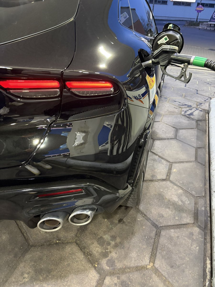 Rudolph Maria Hausinger tweet media