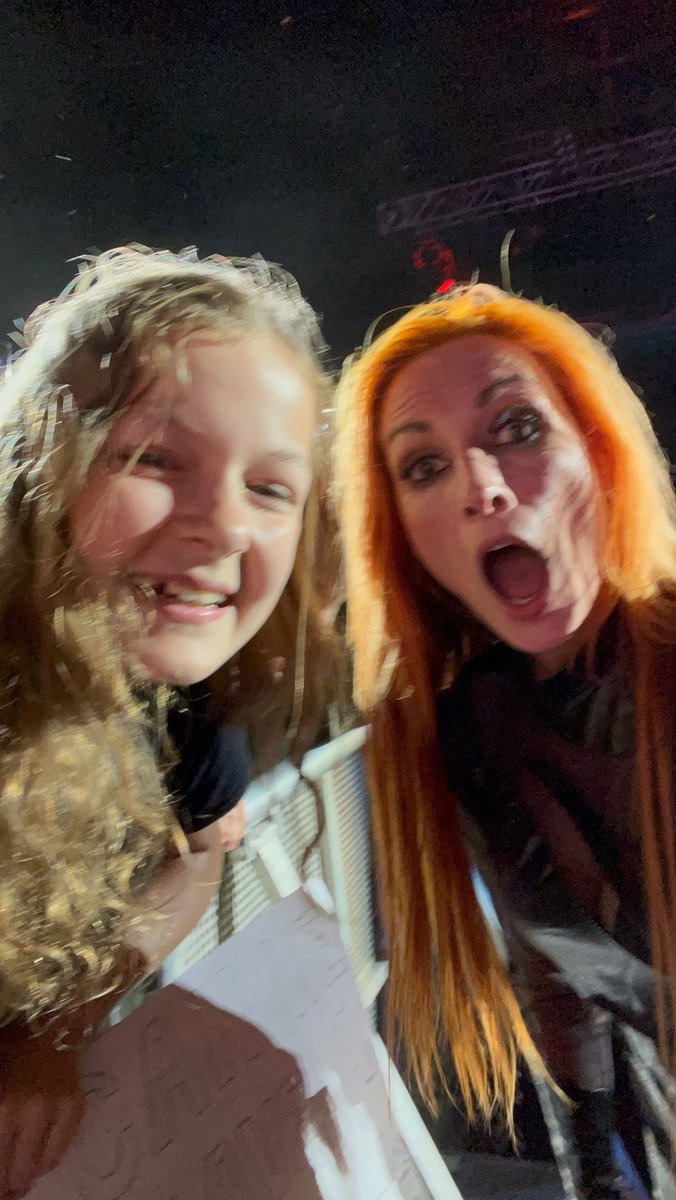 shaunconway's tweet photo. Wondering whether @BeckyLynchWWE would be able to make a girl’s dream come true and send 16th birthday wishes to one of your biggest fans - our Daughter Leah who turns 16 on Tuesday 7th? 🙏🏼 🤞🏼 https://t.co/fNXDTH9eKU