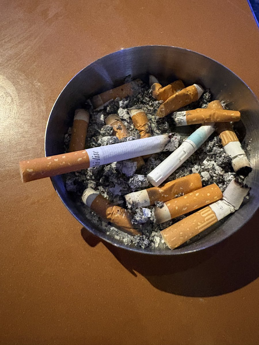 まりあな tweet media