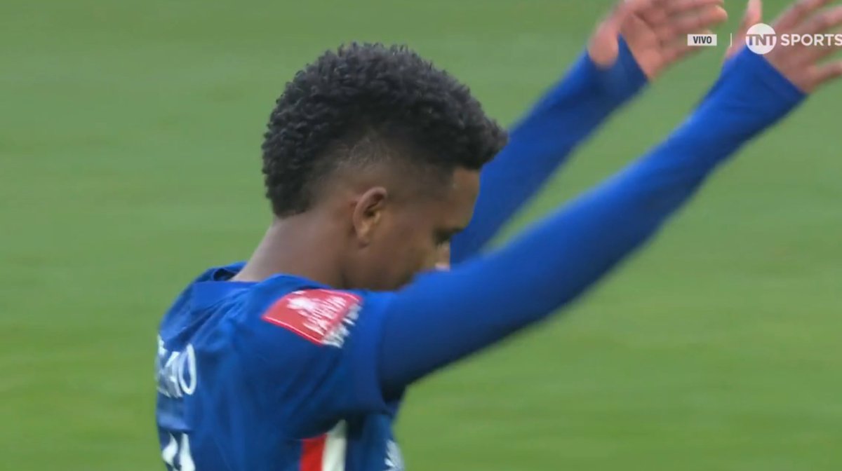 The Touchline | 𝐓 tweet media