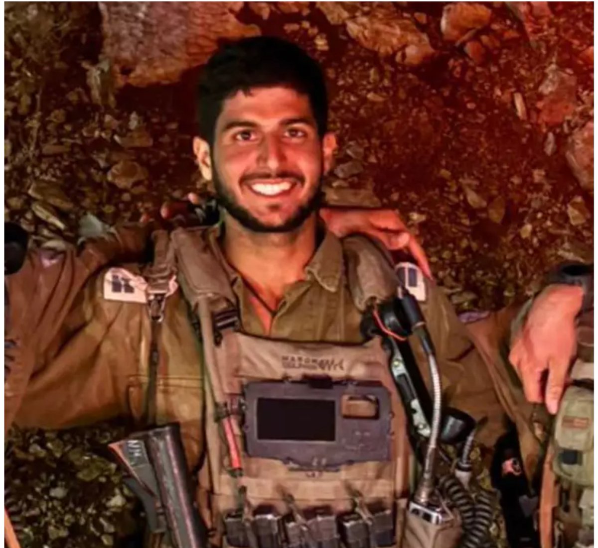 חגי לובר tweet media