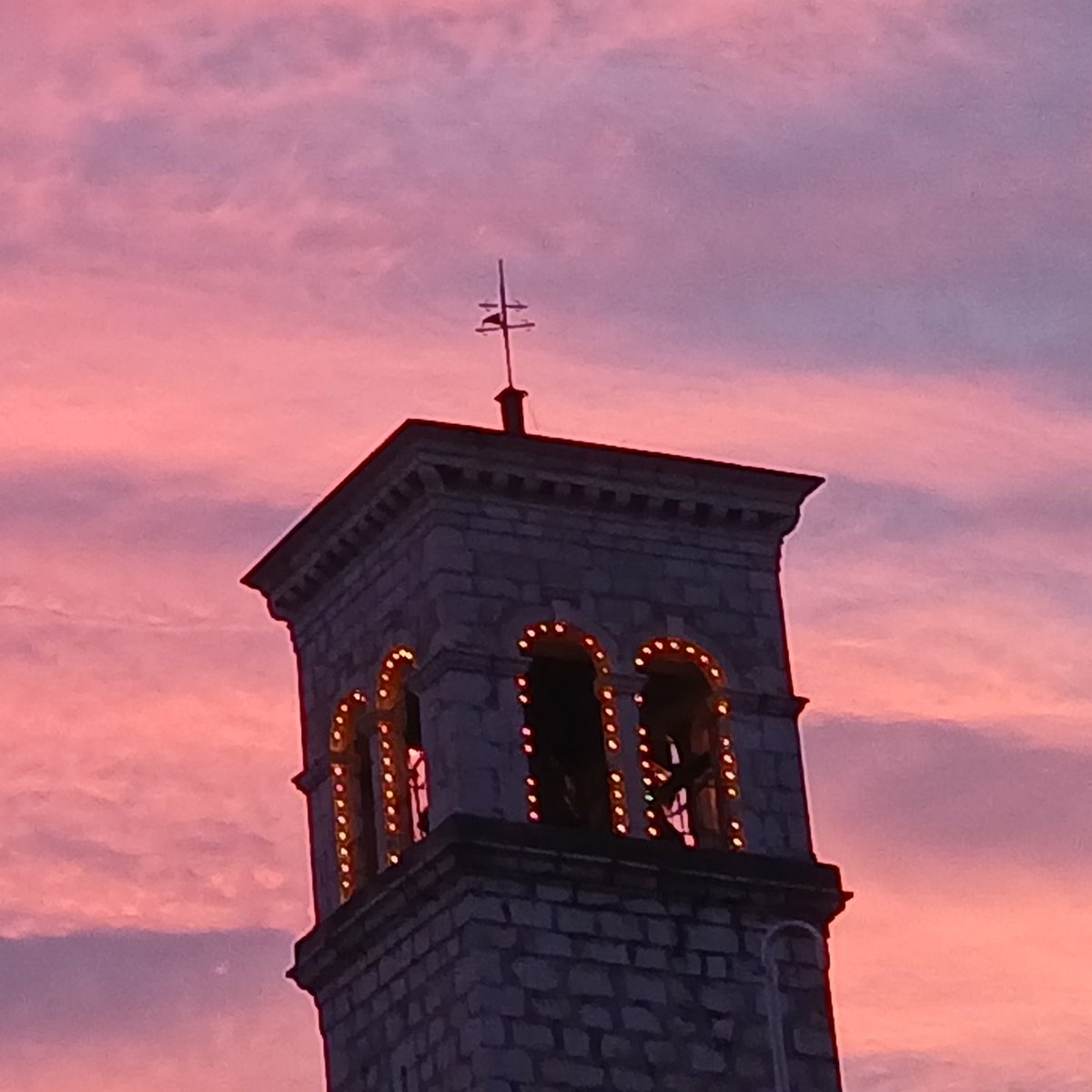 Dr. Morgan Safehouse🌞♠️ tweet media