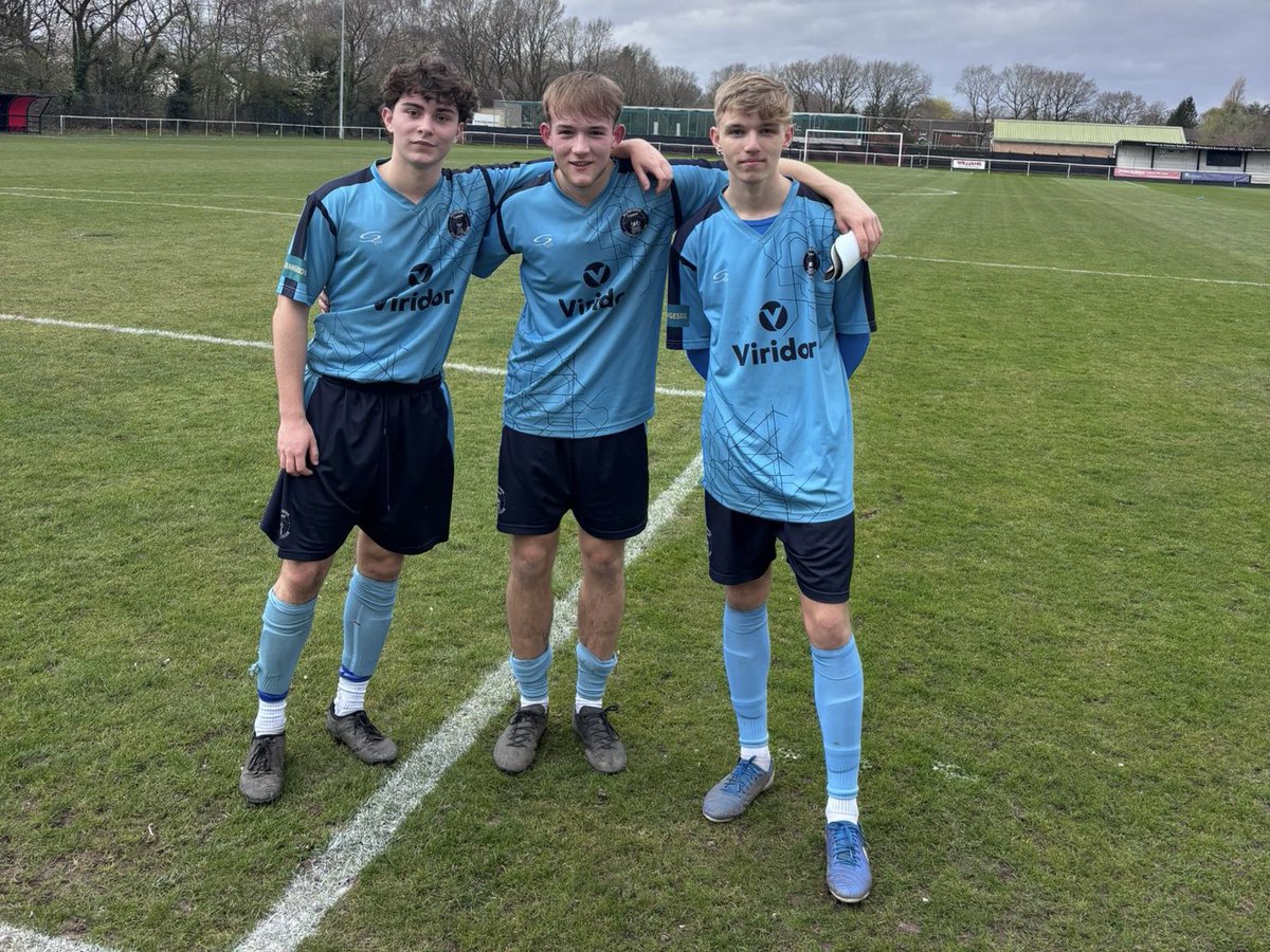 RuncornTown's tweet photo. Well done to our Youth Team players who were involved with the First Team this afternoon.

Alex Brettell made his second appearance of the season, while Matty Holliday and Michael Heckingbottom both made their First Team debuts. https://t.co/P0g6tUxS7q