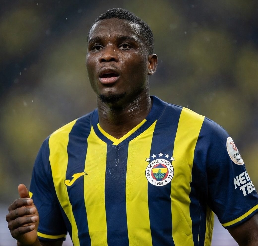 T R İ B Ü N tweet media