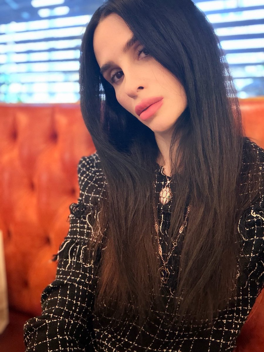 Azzurra Barbuto tweet media