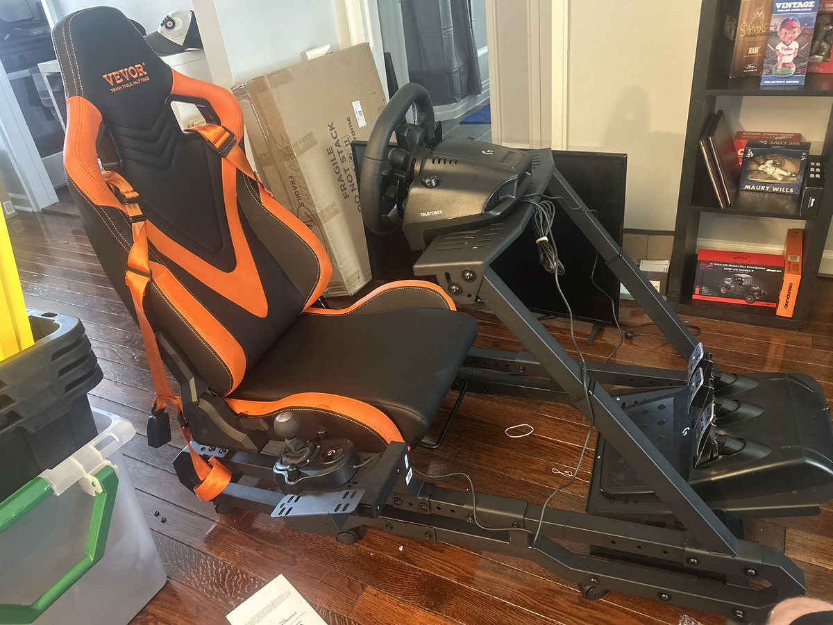 2JZ_MINI's tweet photo. so this happened
@vevortools @LogitechG BEST INVESTMENT EVER LOL
#futurepartner ?????? https://t.co/hndsewb6Uq