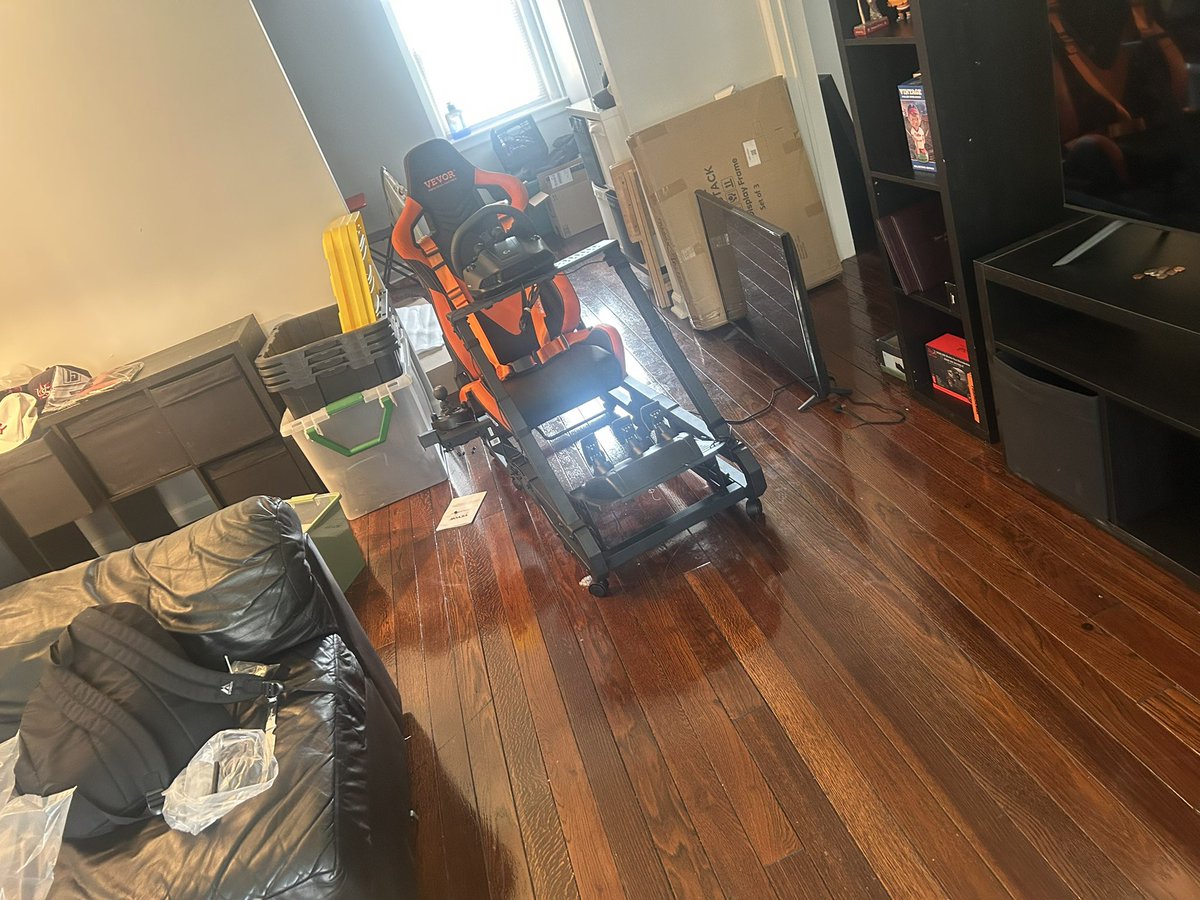 2JZ_MINI's tweet photo. so this happened
@vevortools @LogitechG BEST INVESTMENT EVER LOL
#futurepartner ?????? https://t.co/hndsewb6Uq
