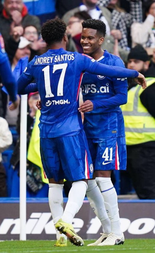 Just Chelsea tweet media