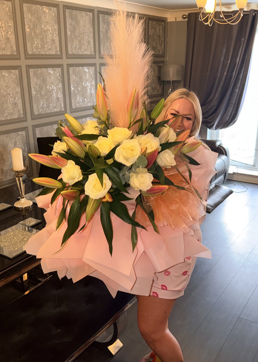 Melissajaynesmith tweet media