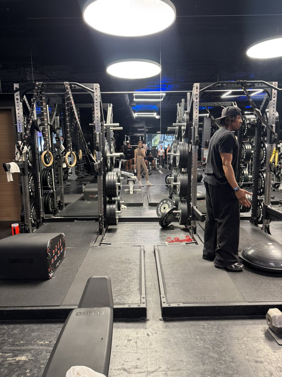 oxb.base.eth tweet media