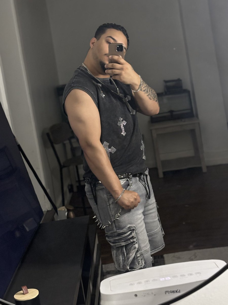 JD Slang tweet media