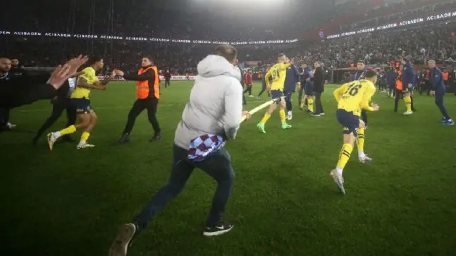 334 FENER tweet media