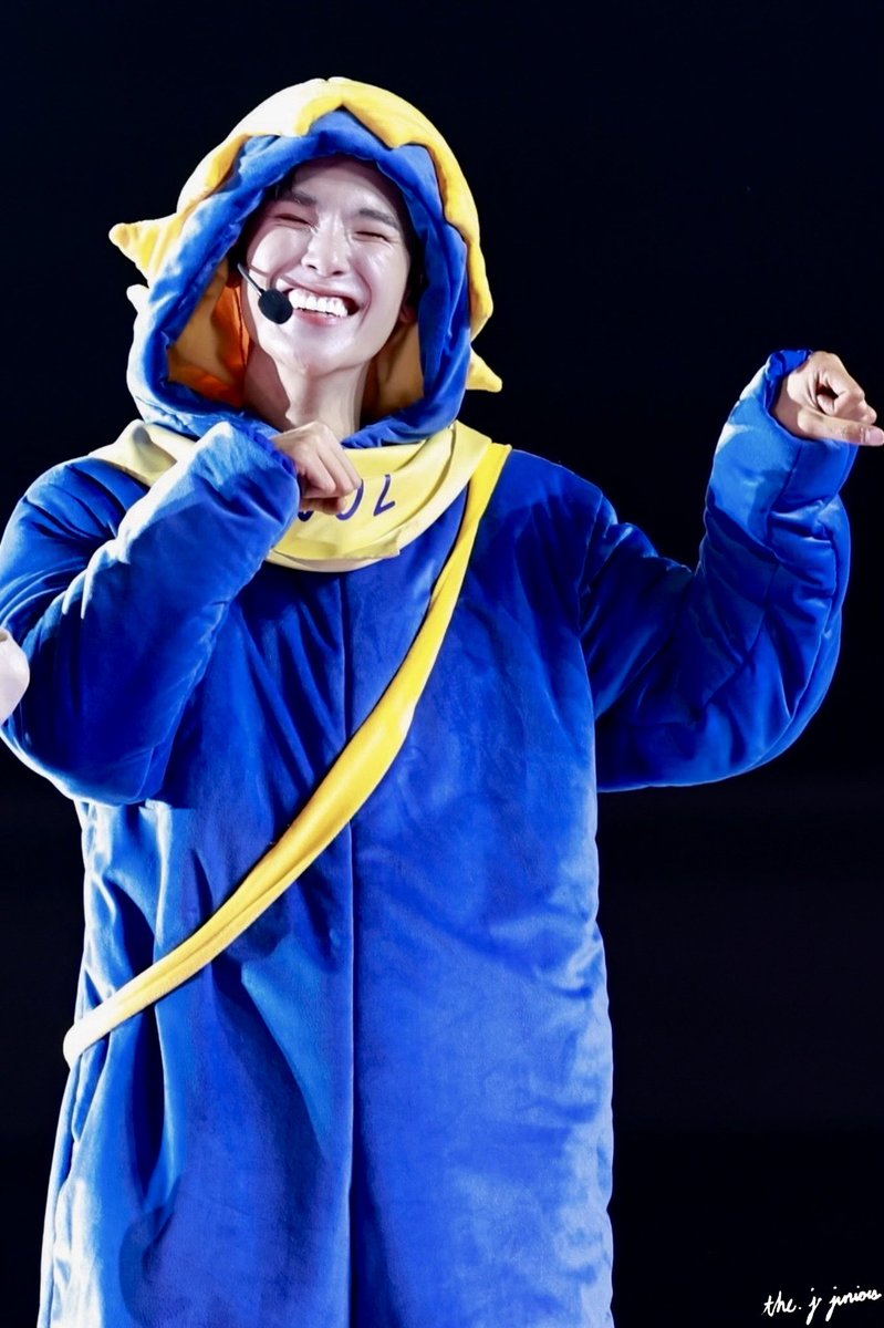 TheJ. Official tweet media