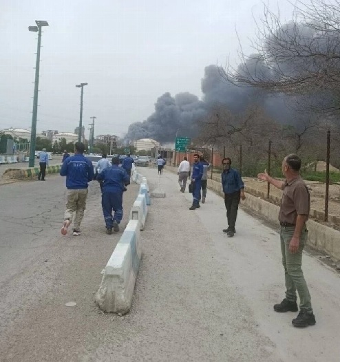 عكاظ _سياسة tweet media