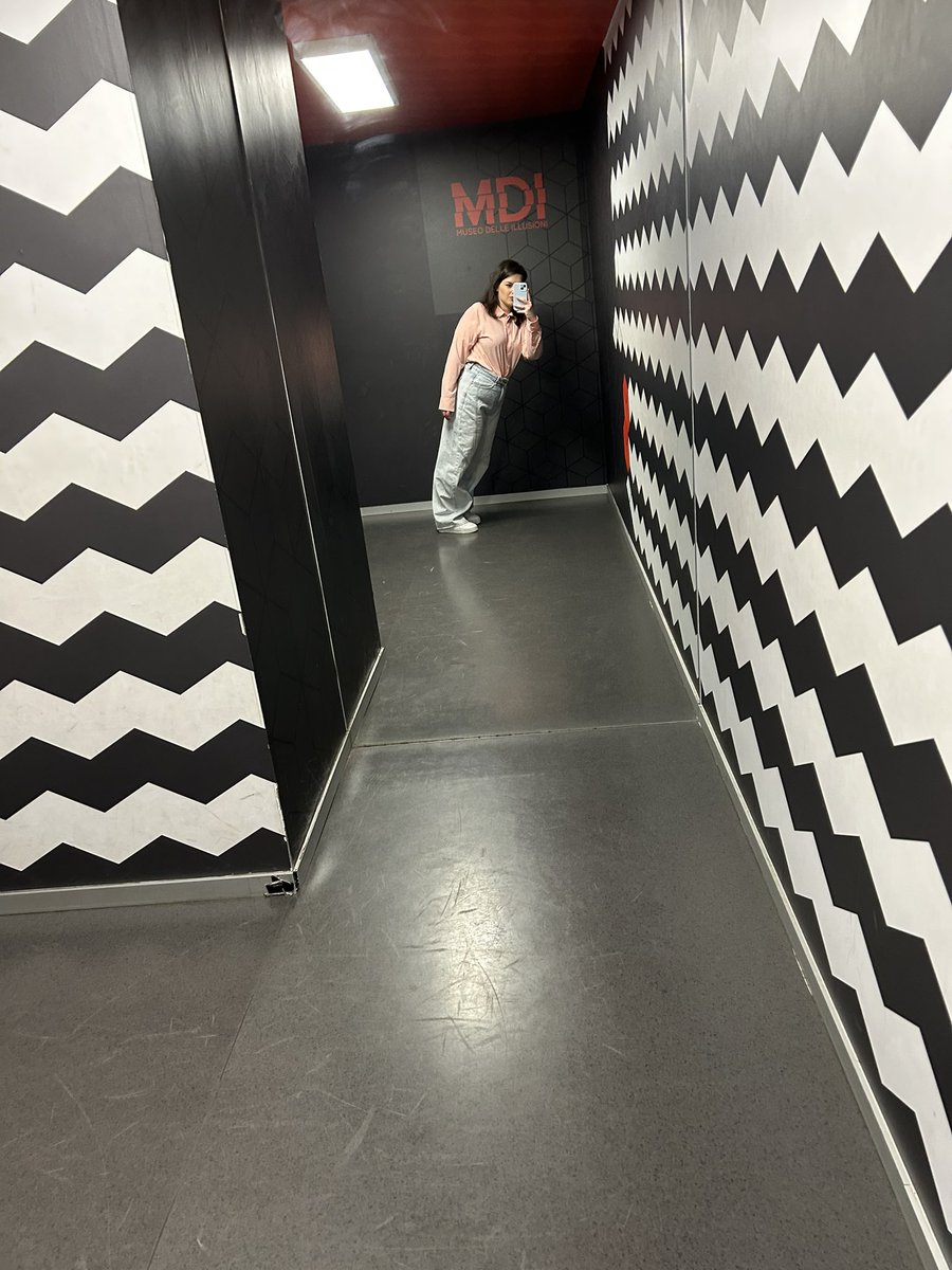 Camurrìa🦦 tweet media