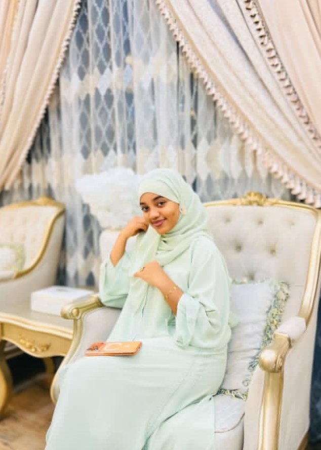 Shakutii 🥀 tweet media