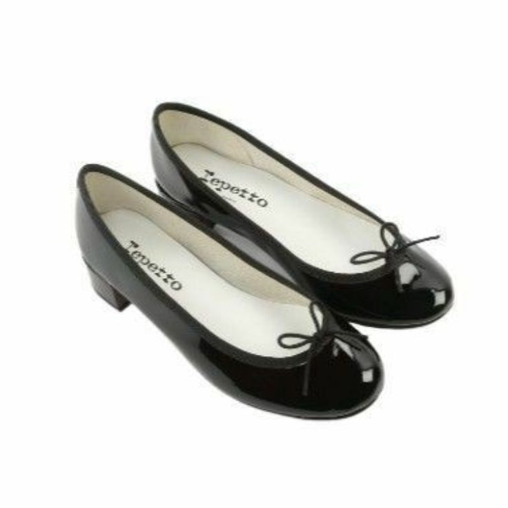 suc4ls's tweet image. let pinterest choose an outfit for u !!
♡ top 
♡ pants 
♡ shoes 
♡ accessory
this is so cute whay