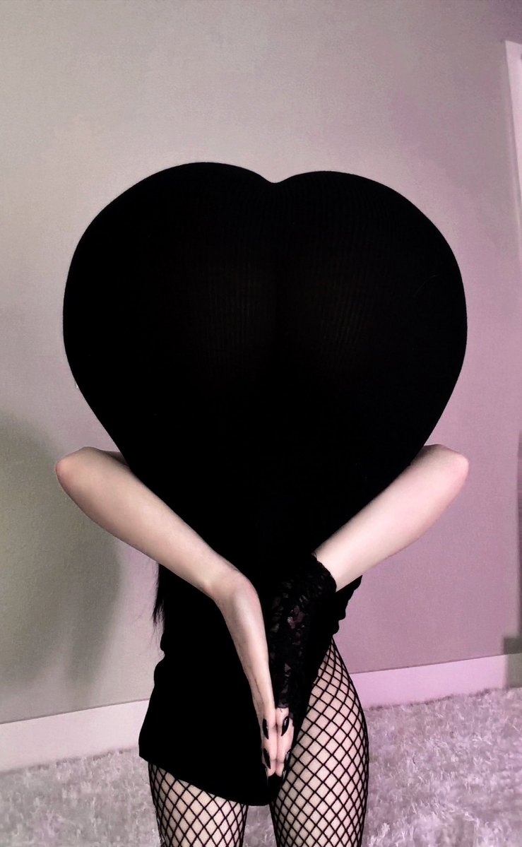 pinkchyu tweet media